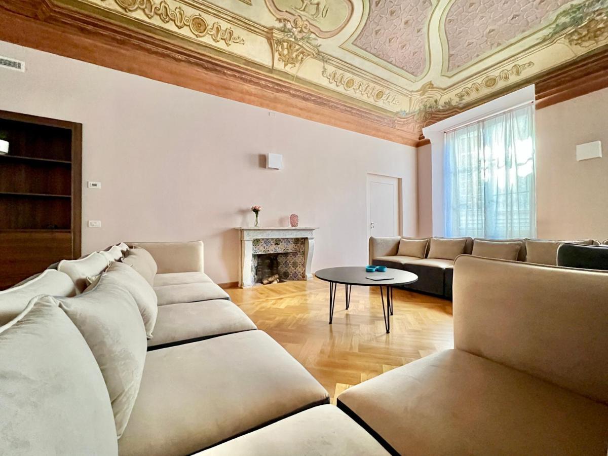 The Seven Suites Genoa Exterior photo
